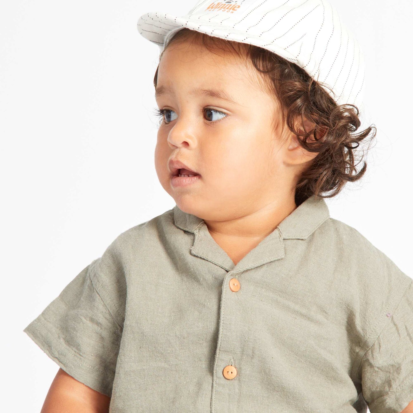 Short-sleeved shirt grey