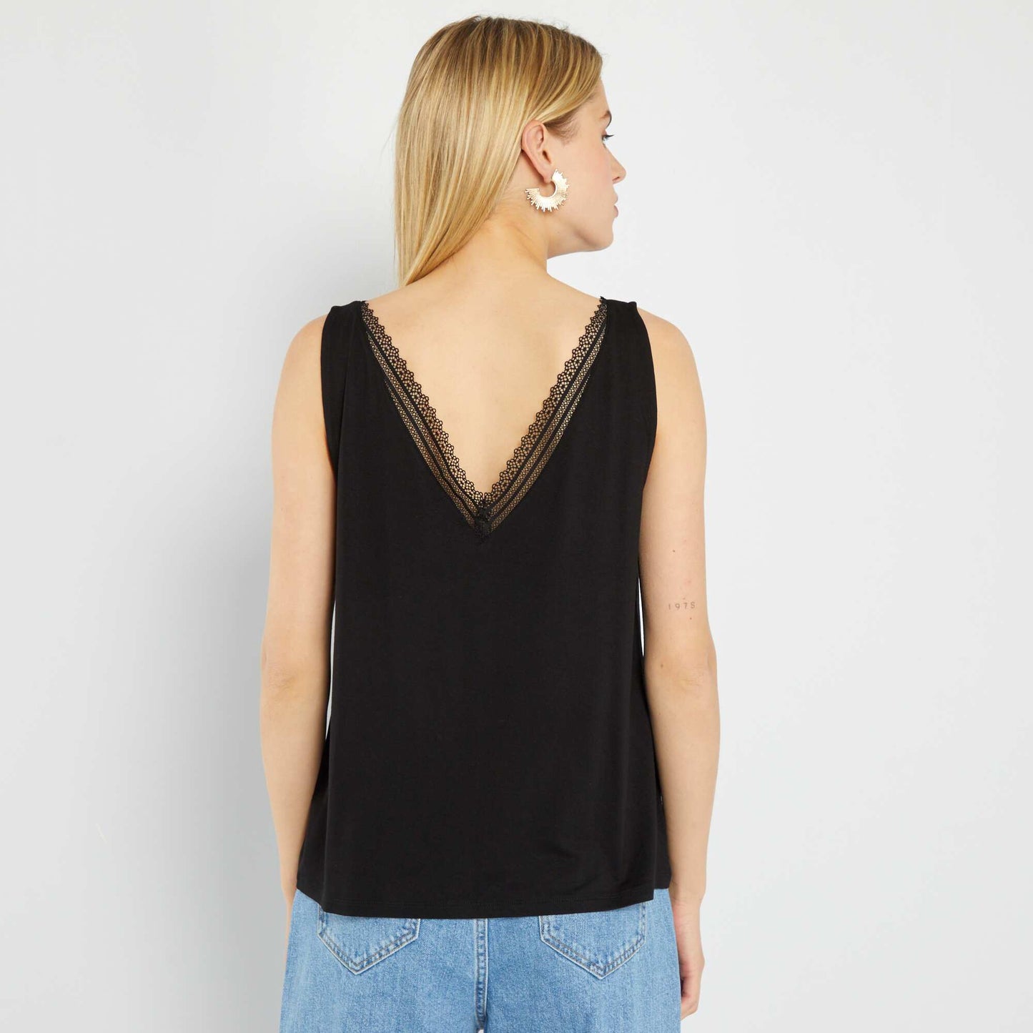 Stretch vest top with lace Black