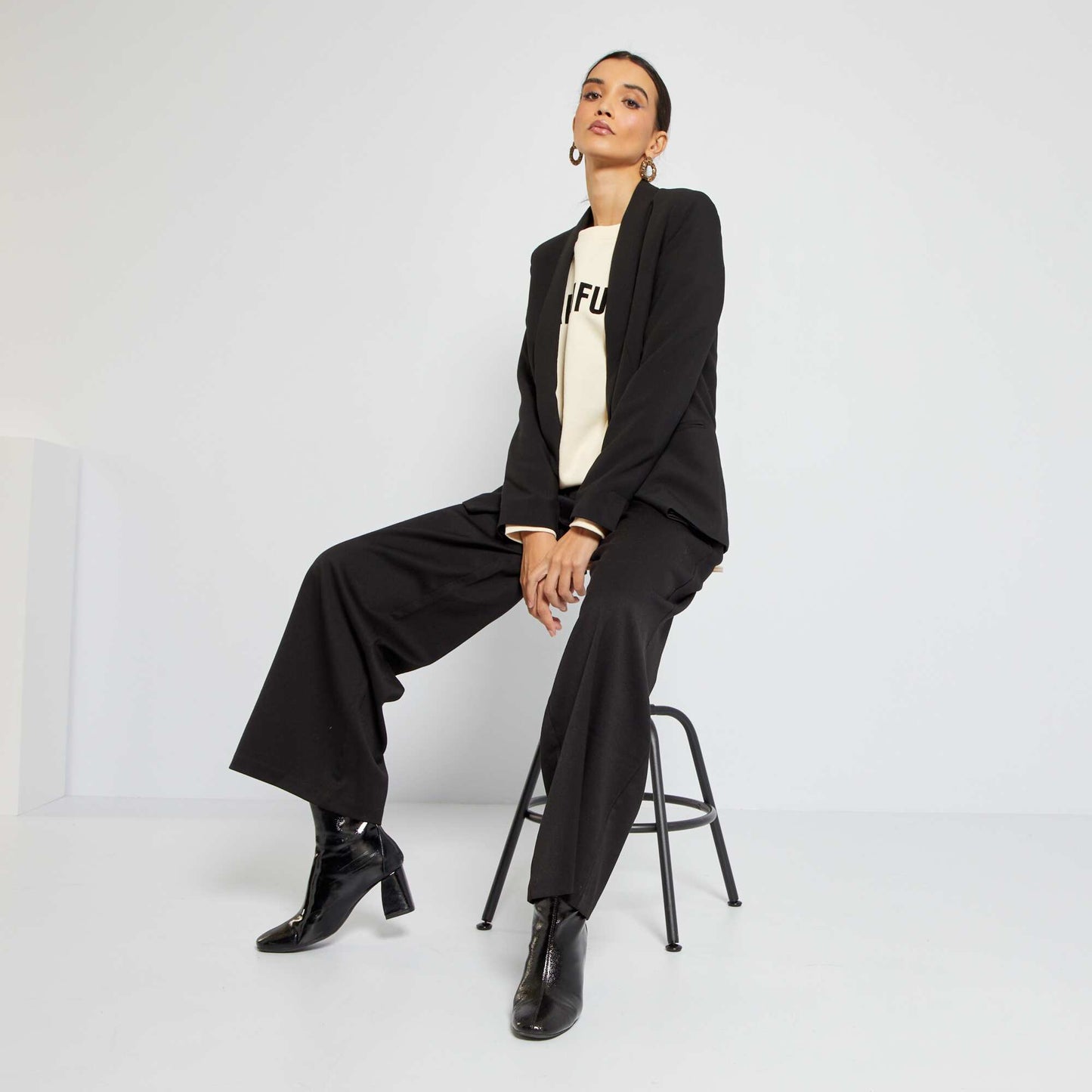 Mid-length blazer black