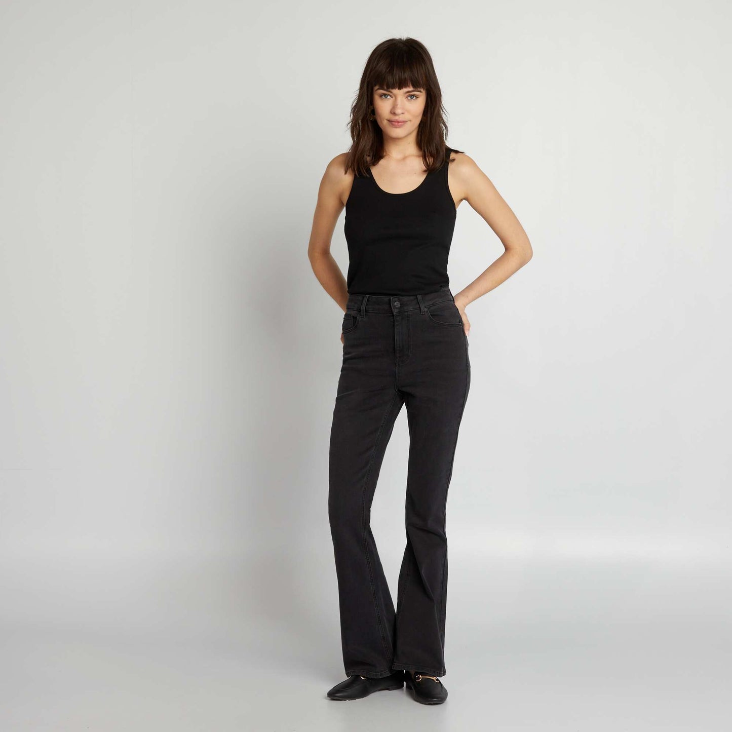 Sleeveless tank top BLACK