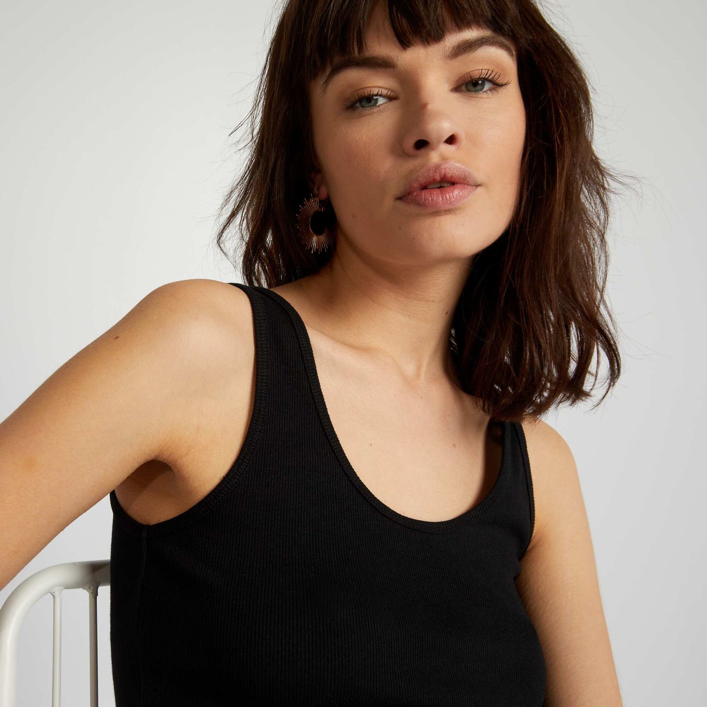 Sleeveless tank top BLACK
