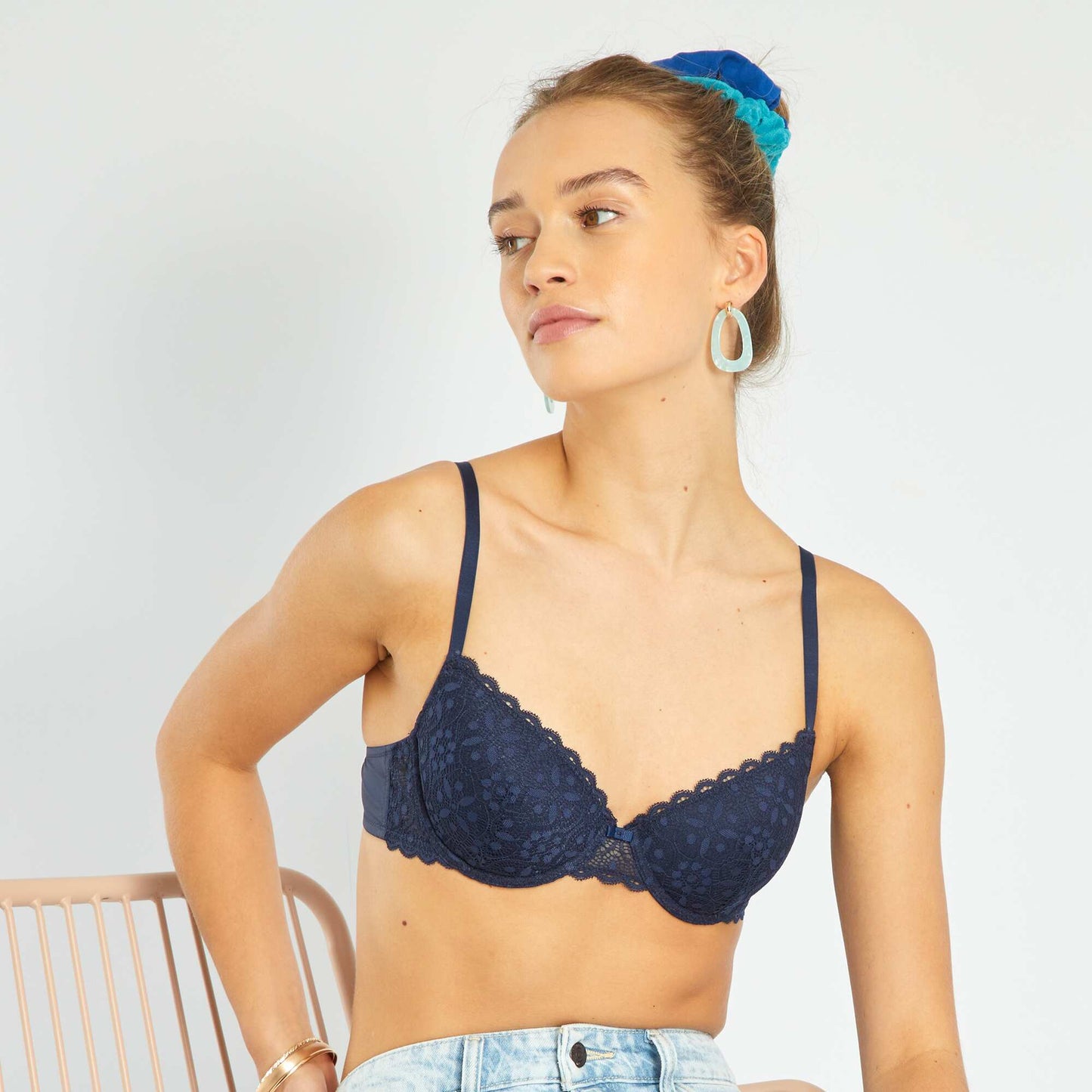 Padded lace bra blue