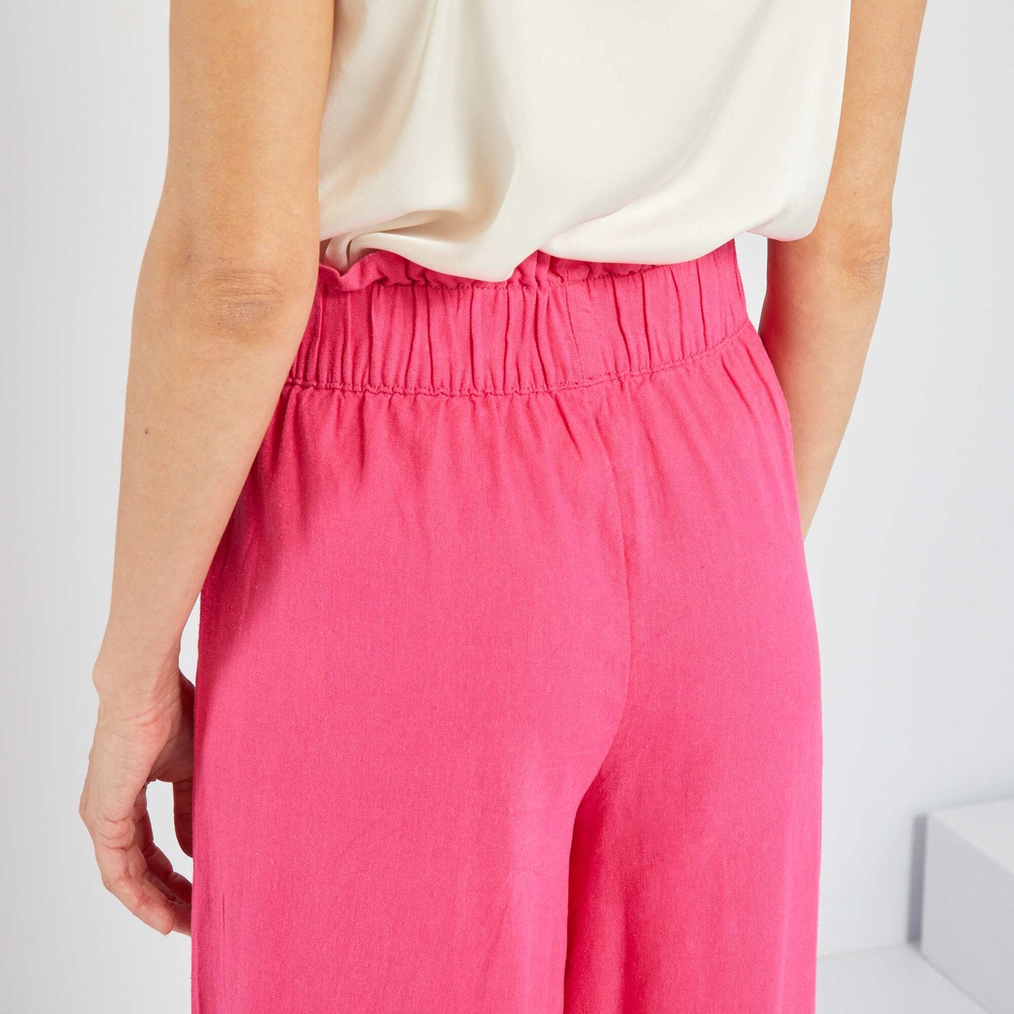 Wide-leg linen trousers bright pink