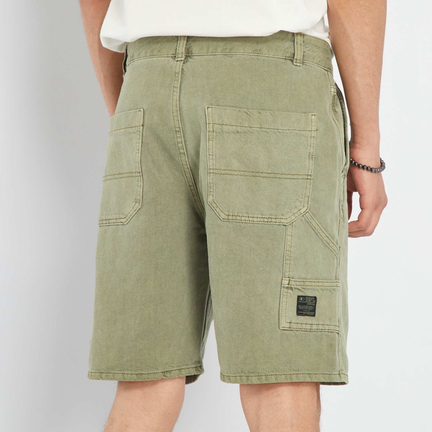 Denim Bermuda shorts lichen green