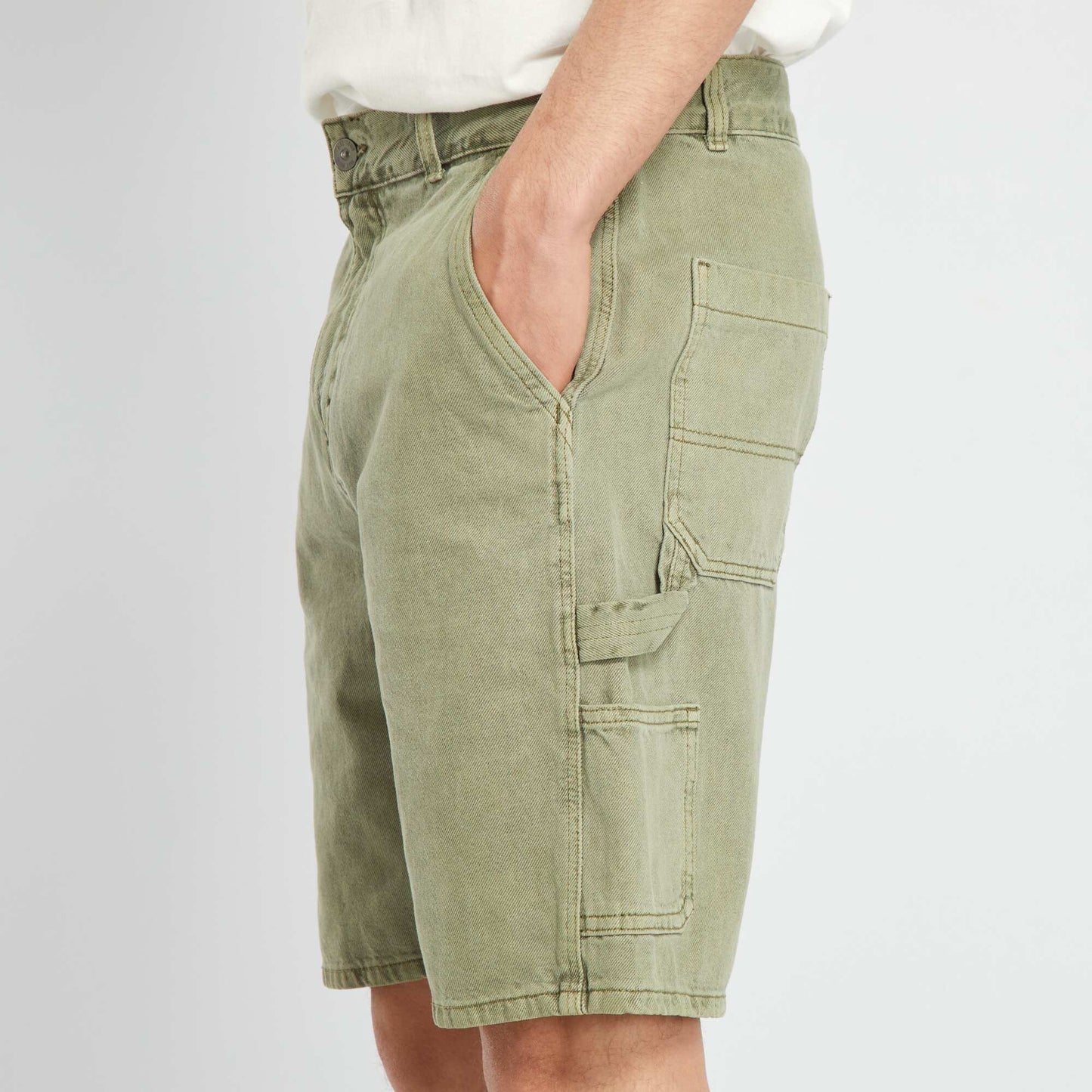 Denim Bermuda shorts lichen green