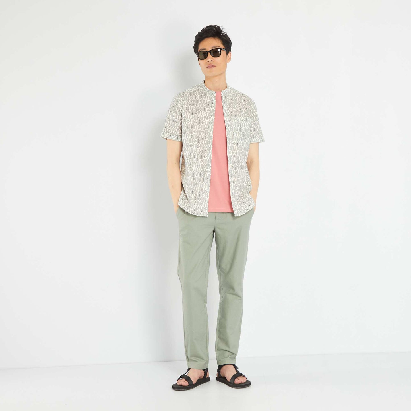 Slim-fit chinos GREEN SHADE