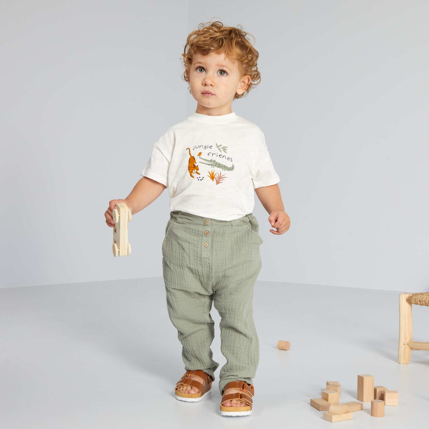 T-shirt + trousers set WHITE