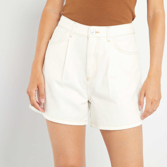 High-waisted denim shorts WHITE