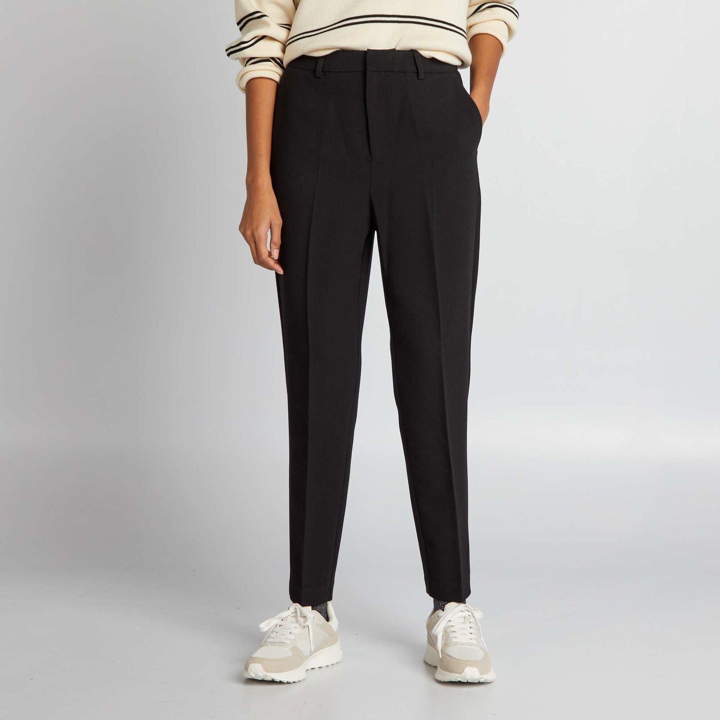 Cigarette trousers black