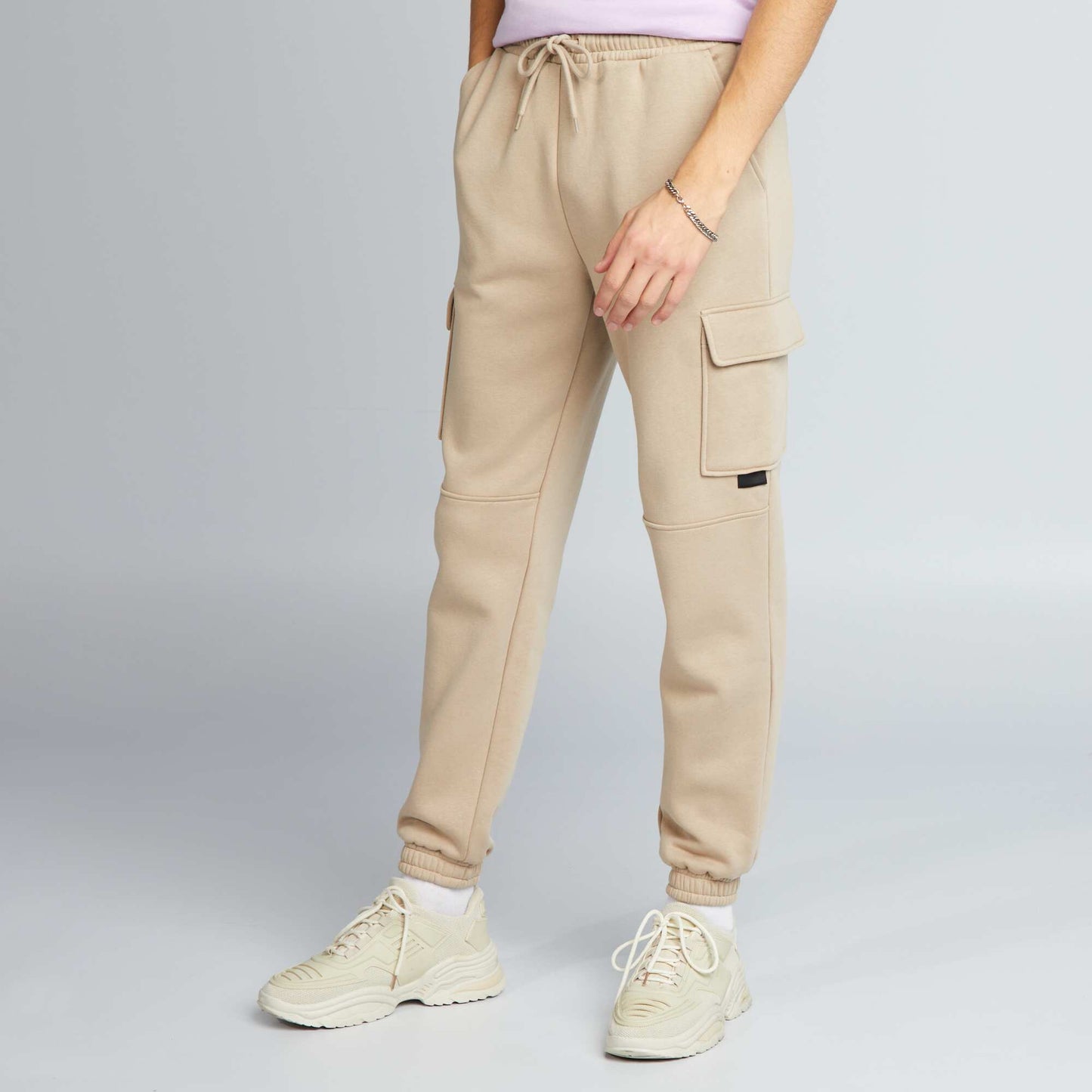 Multi-pocket joggers beige