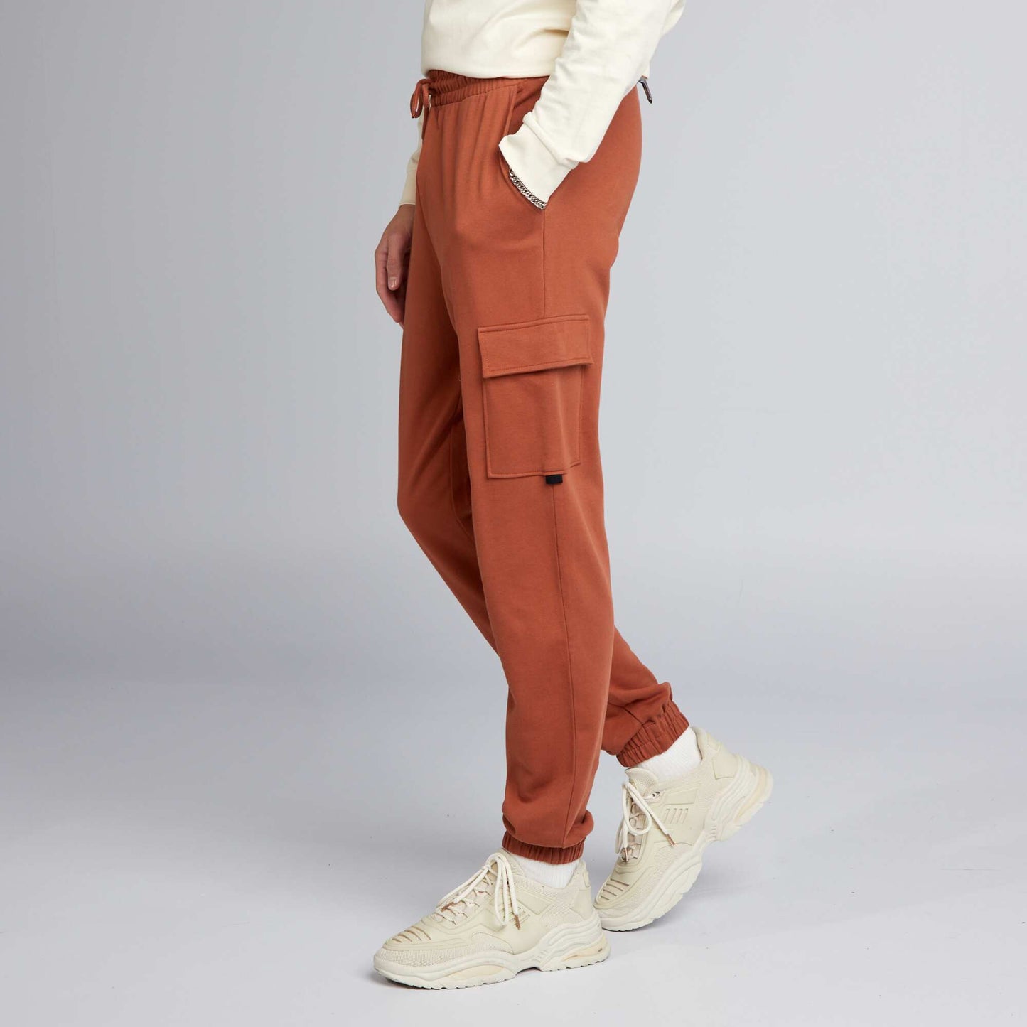 Cargo-style joggers BROWN