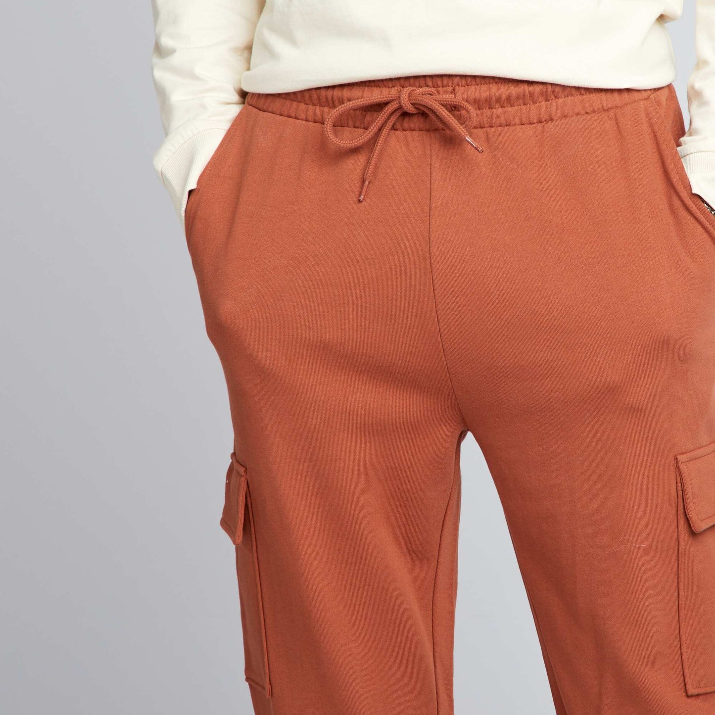 Cargo-style joggers BROWN