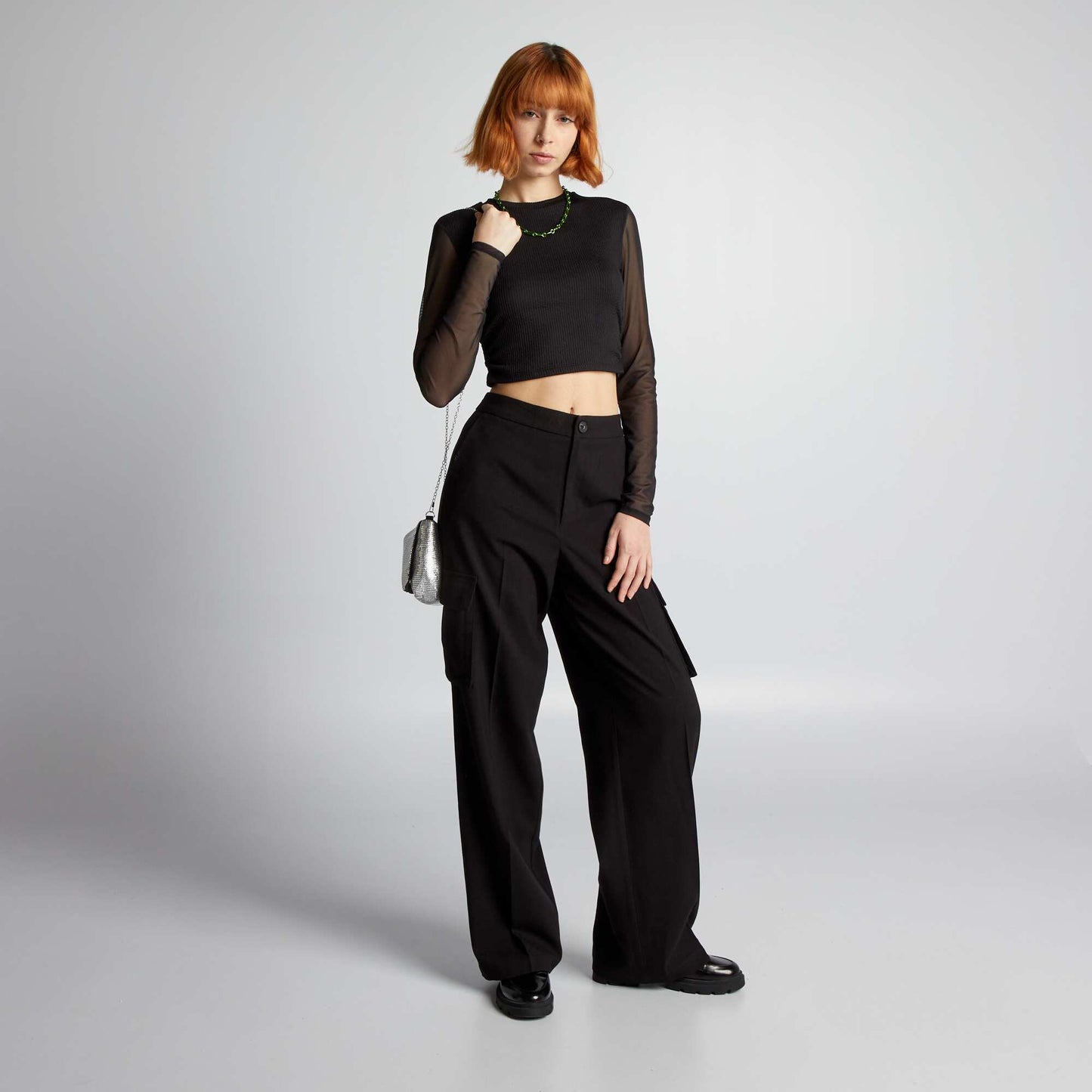 Flowing multi-pocket trousers black