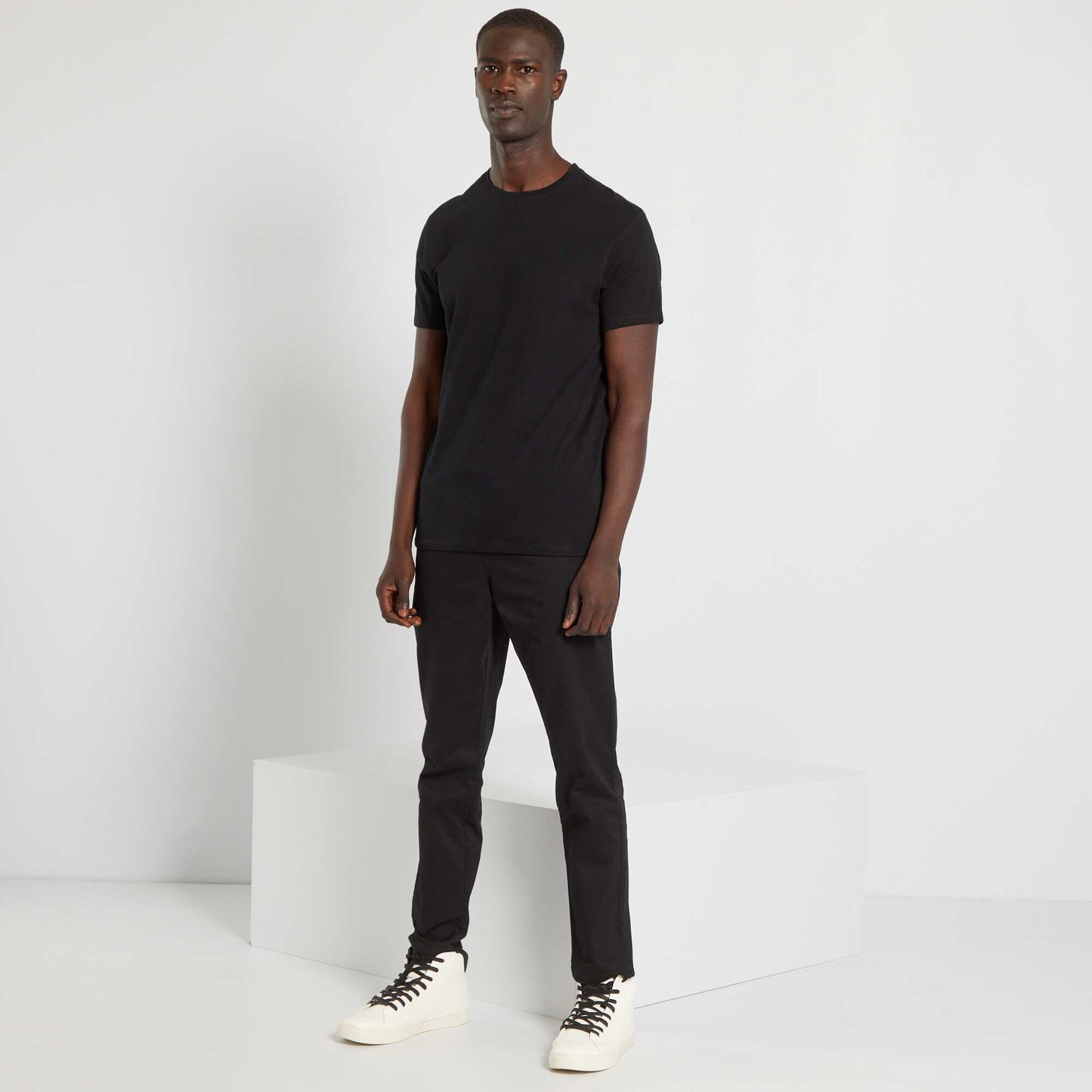 Plain jersey straight T-shirt black