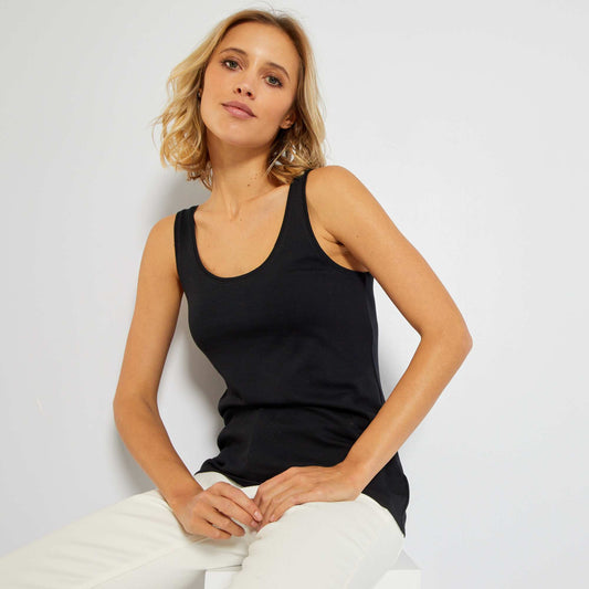 U-neck vest top Black